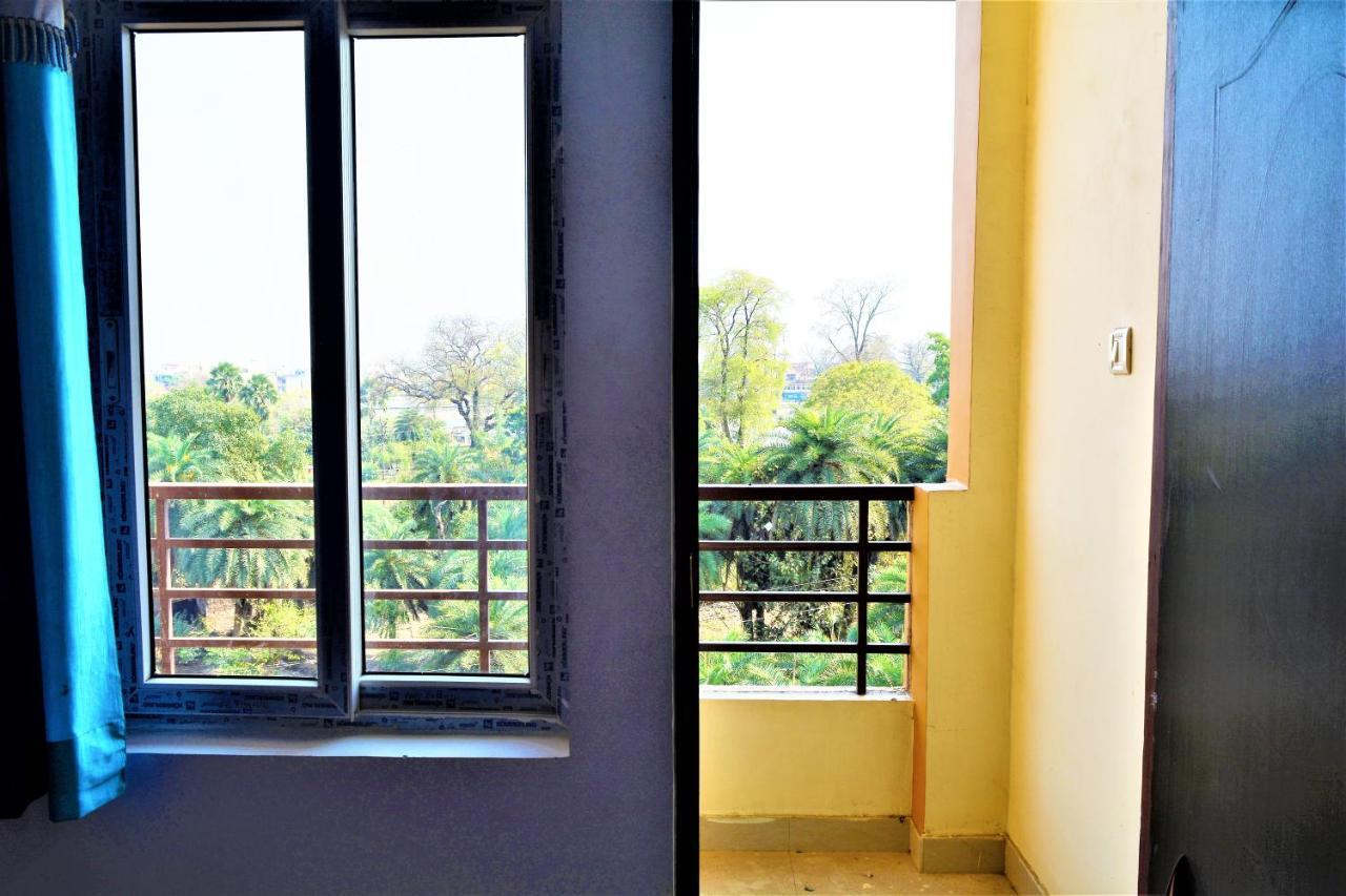 Pretty Garden View Apartment 3Bhk Furnished Flat Near Kashi Vishwanath Temple 瓦拉纳西 外观 照片